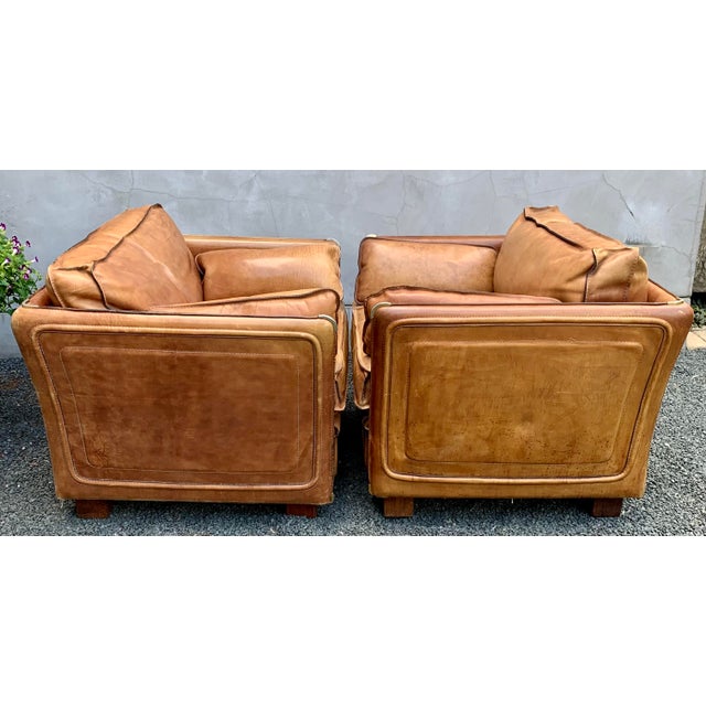 Mid-Century Modern Pair Large-Scale French 1970s Cognac Saddle Leather Armchairs For Sale - Image 3 of 18