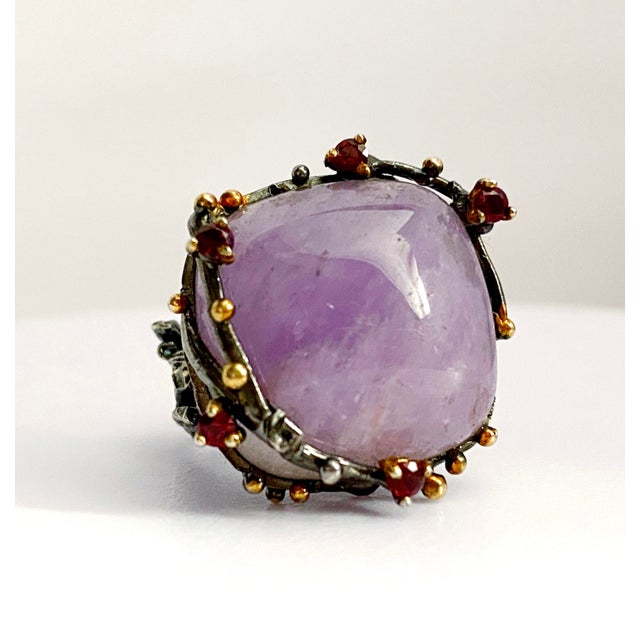 Vintage-Inspired Amethyst & Rhodolite Garnet Statement Ring | Sterling Silver Blackened & Gold Vermeil | Organic Branch Design | Size 6.75 For Sale - Image 4 of 11