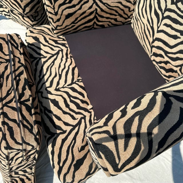 Pair of Bespoke Animal Print Chenille Queen Anne Wingback Chairs – Hollywood Regency For Sale - Image 6 of 7