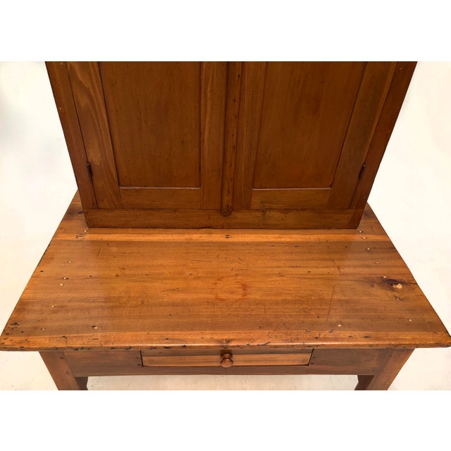 Early American Country Pine Two-Piece Plantation Desk Secretary, Circa 1830–1850 For Sale - Image 15 of 18