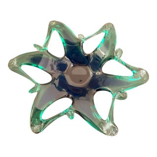 Murano Mid 20th Century Modern Kelly Green Candy Dish Sculpture For Sale