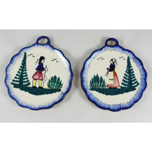 French Provincial Late 19th Century Henriot Quimper French Faience Platter For Sale - Image 3 of 9