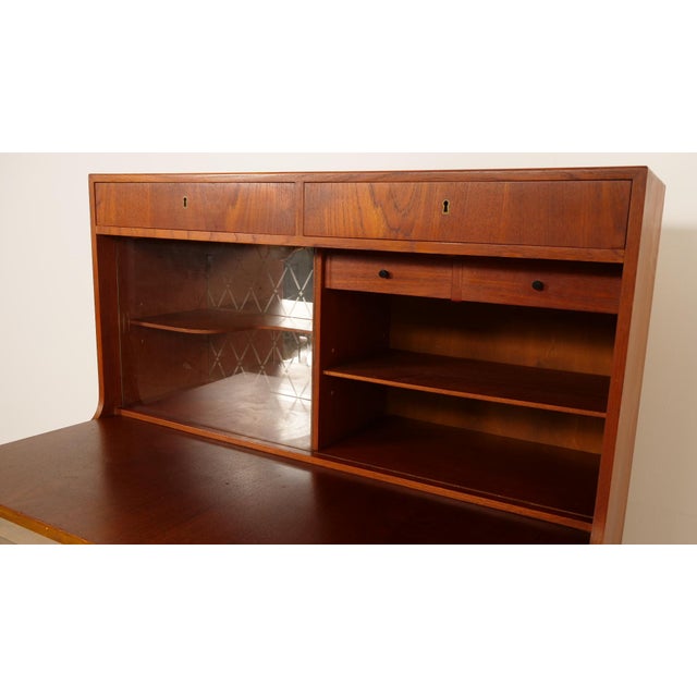Vintage Teak Bar Cabinet by H. P. Hansen, 1960s For Sale - Image 12 of 18