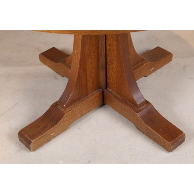 Mission 1990s Stickley Round Mission Oak Dining Room Table For Sale - Image 3 of 6