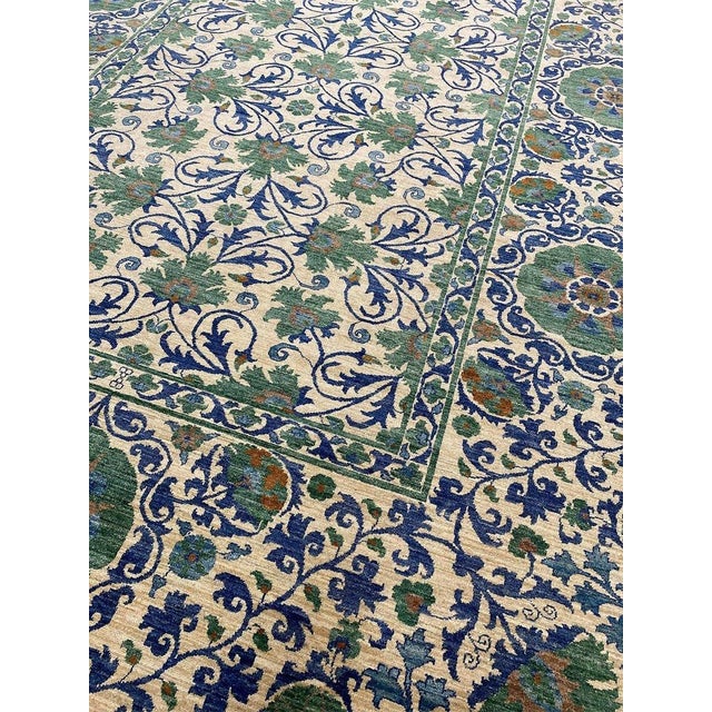 1990s Handwoven Transitional Suzani Area Rug 10x13 For Sale - Image 4 of 9