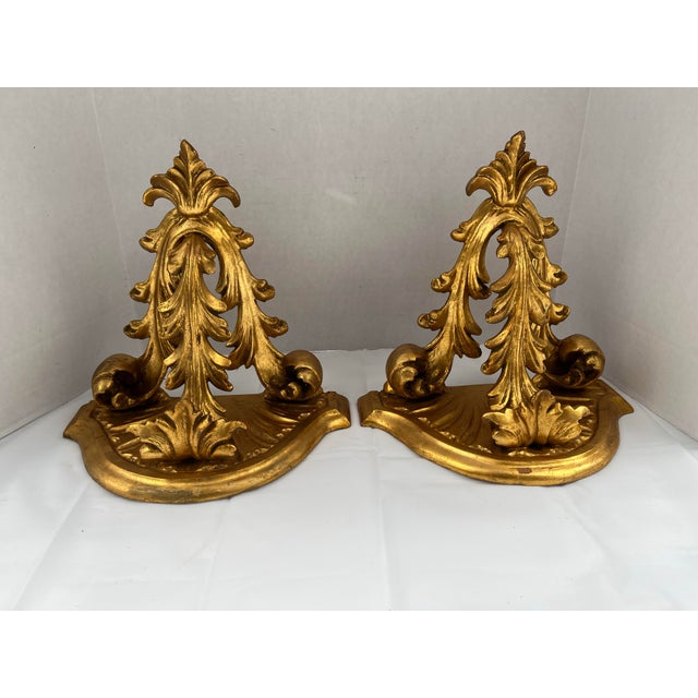 Early 20th Century Antique Italian Gilt Wood Wall Brackets a Pair For Sale - Image 5 of 11