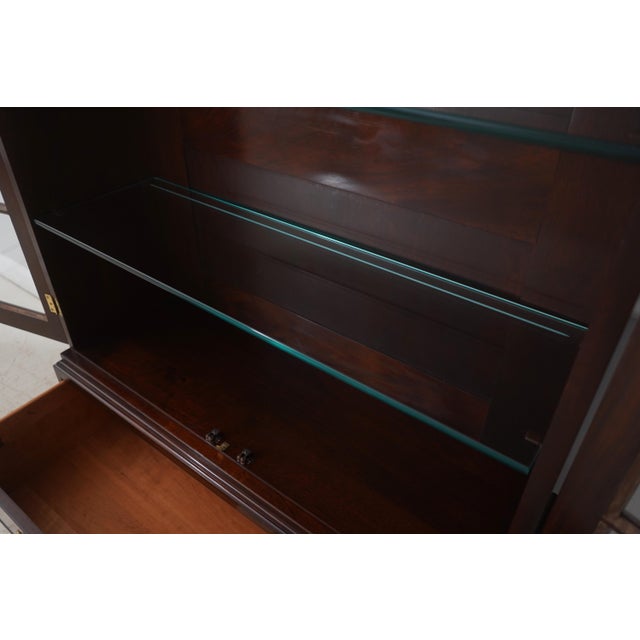 2000 - 2009 Stickley Colonial Williamsburg Mahogany 2 Door Bookcase For Sale - Image 5 of 18