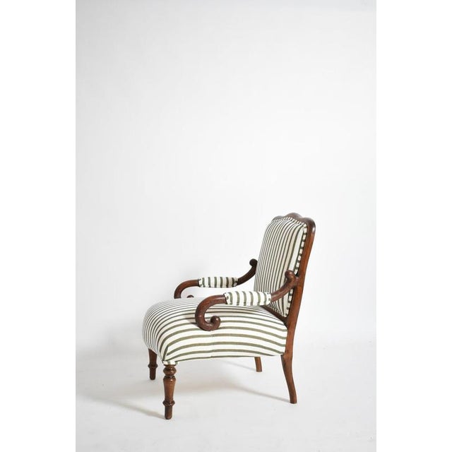 Green and White Stripes Lounge Chairs, Set of 2 For Sale - Image 3 of 6