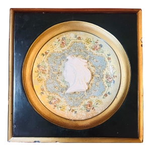 Vintage Wall Plaque Raised Cameo Black and Gold Frame