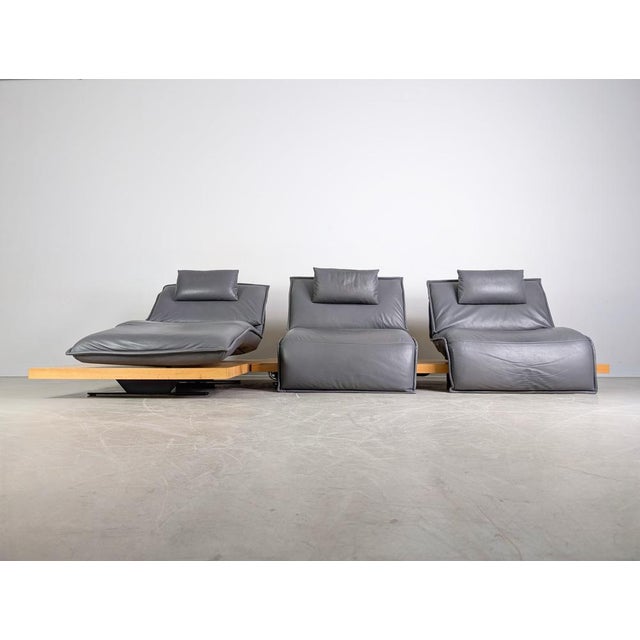 Beautiful Edit 2 Free Motion corner sofa by Koinor for sale. The sofa consists of two modules that can be arranged...