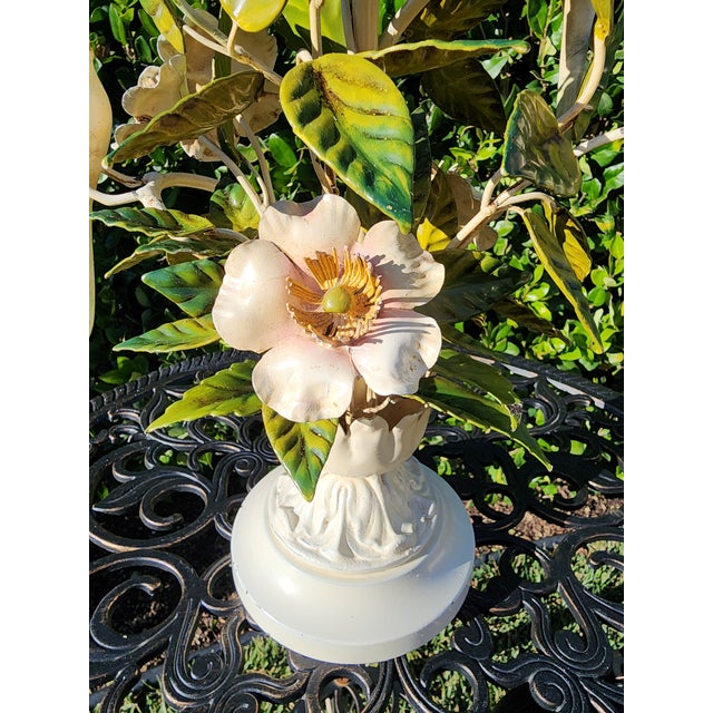 Mid 20th Century Italian Tole Flora and Fauna Table Lamp For Sale - Image 15 of 16