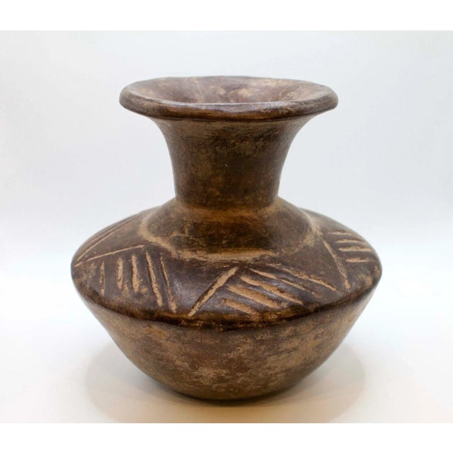 Mexican Pre-Columbian Mexico Mayan Vessel Terracotta Pottery For Sale - Image 3 of 8