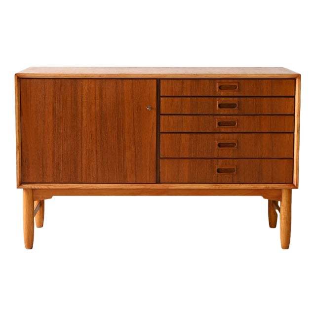 Vintage Nordic Sideboard, 1960s For Sale
