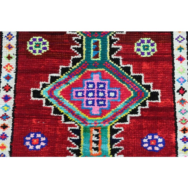 Textile Late 20th Century Turkish Runner-2′11″ × 11′11″ For Sale - Image 7 of 13