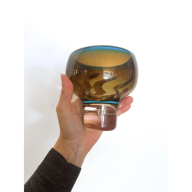 Vicke Lindstrand Excellent condition. Signed on bottom. HEFTY. Thick handblown glass. 5.25” diameter 5” tall