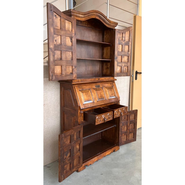 Late 19th Century Spanish Walnut Bureau Bookcase ‘Secretaire’ For Sale - Image 4 of 18