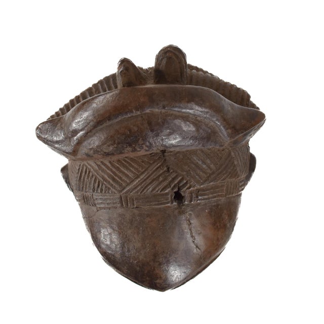 Wood Early 20th Century Hemba Male Figure For Sale - Image 7 of 9