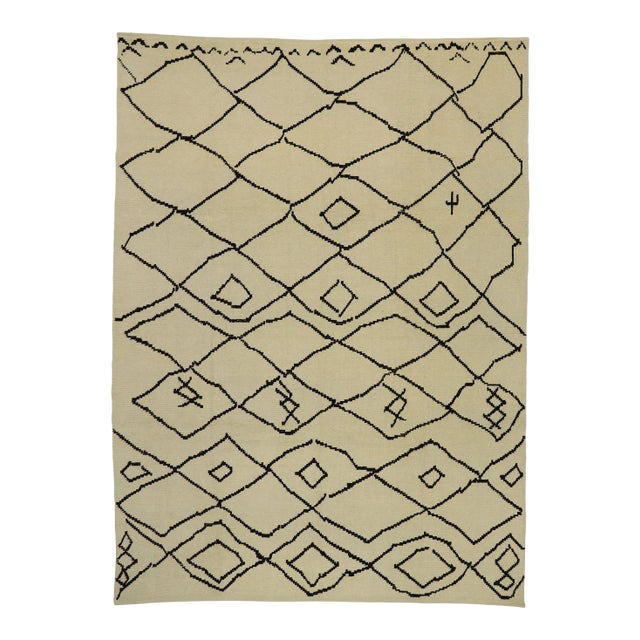 Moroccan Style Rug - 09'02 X 12'06 For Sale