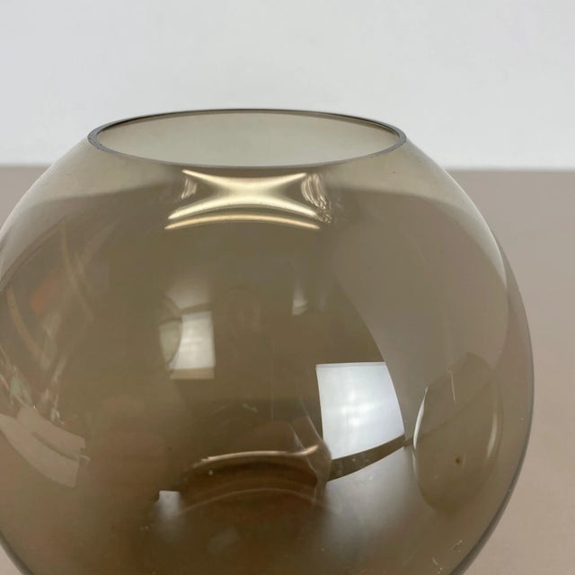 Glass Turmalin Ball Vases attributed to Wilhelm Wagenfeld for WMF, Germany, 1960s, Set of 2 For Sale - Image 7 of 18