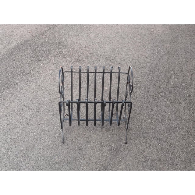 French Provincial Vintage Scrolled Black Wrought Iron Magazine Rack For Sale - Image 3 of 6