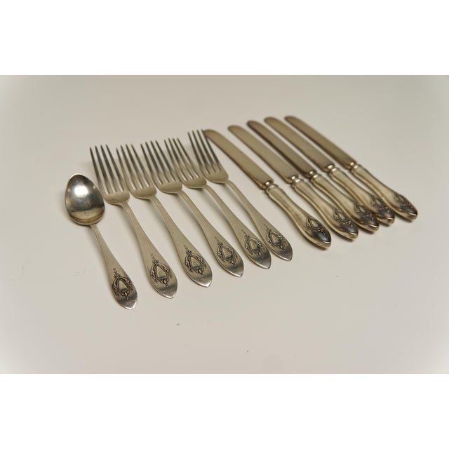 RLB Lunt Silversmiths Sterling Silver Set of 5 Knives & 5 Forks For Sale In Louisville - Image 6 of 10