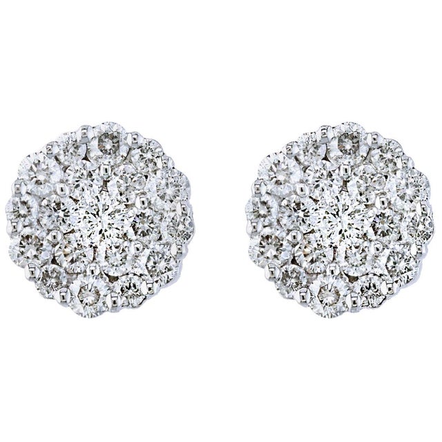 1.60 Carat Diamond Floral Cluster Flower Stud Earrings in 18 Karat White Gold For Sale - Image 15 of 18
