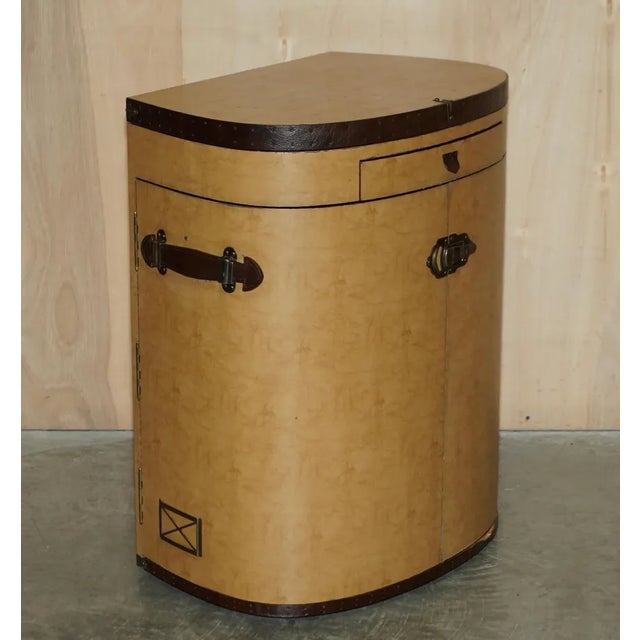 Starbay Marie Galante Makeup Travel Luggage Dressing Table & Brown Leather Chair For Sale - Image 17 of 18