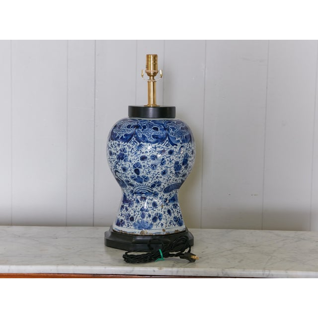 Modern Antique Delft Blue and White Porcelain Vase Made into Modern US Wired Table Lamp For Sale - Image 3 of 5