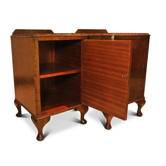 Art Deco Burr Walnut Night Stands on Cabriole Legs & Figured Walnut Fronts, 1920s, Set of 2 For Sale - Image 9 of 10
