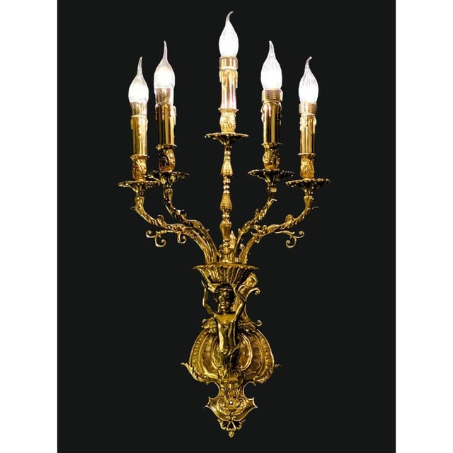 Collection Corona Chandelier in Metal and Crystal by Jago For Sale - Image 10 of 12