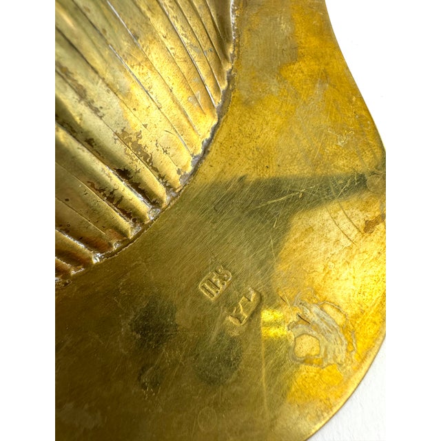 Metal Antique French Brass Shell Dish With Engraved Heraldic Crest, Circa 1900 For Sale - Image 7 of 7