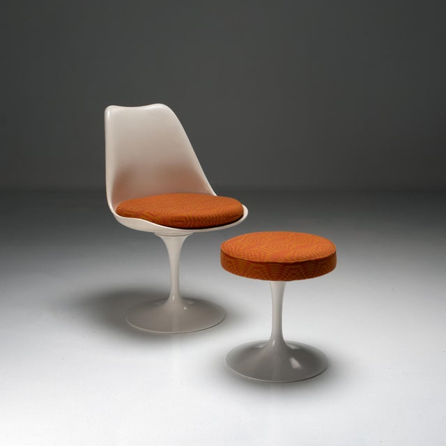 Designed by Eero Saarinen in 1957 for Knoll International, the Tulip Series stands among the most iconic achievements of...