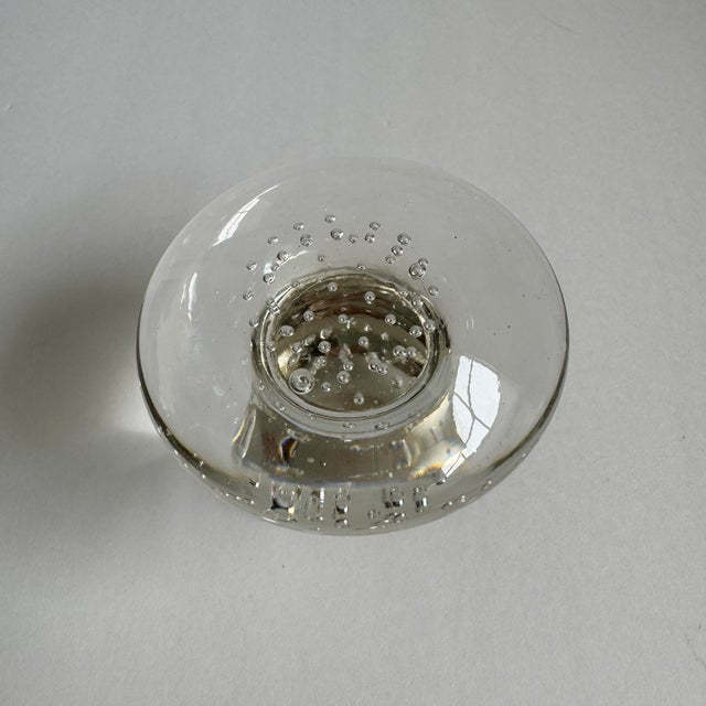 1960s Art Glass Mushroom Paperweight Clear Controlled Bubble Toadstool Psychedelic Glows Under Blacklight For Sale - Image 5 of 8