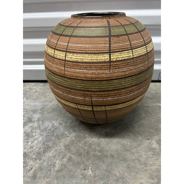 Large Mid Century Vase From Dumler & Breiden For Sale In Philadelphia - Image 6 of 7