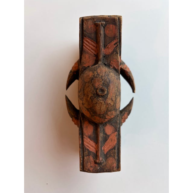 Early 20th Century Early 20th Century Traditional West African Hand-Carved Zoomorphic Architectural Fitting For Sale - Image 5 of 6
