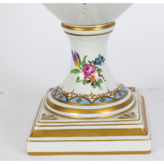 20th Century Dresden Porcelain Pot Pourri Lidded Vases, 1920s, Set of 2 For Sale - Image 17 of 18