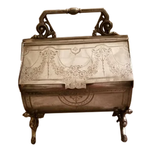 Victorian Double Sided Biscuit Box