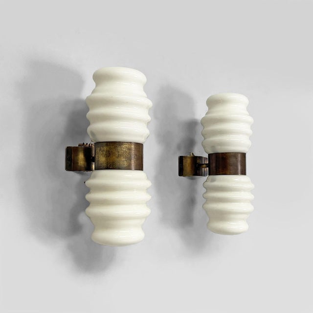 Mid-Century Modern Mid-Century Modern Italian Wall Lamps in Opaline Glass and Brass, 1950s, Set of 2 For Sale - Image 3 of 10