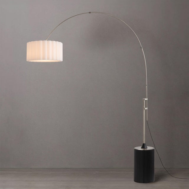 Mid-Century Modern 1980s Tambo Scallop Floor Lamp - Mid Century Modern, Black Oak Wood Base, Satin Nickel Body, White Drum Shade For Sale - Image 3 of 6