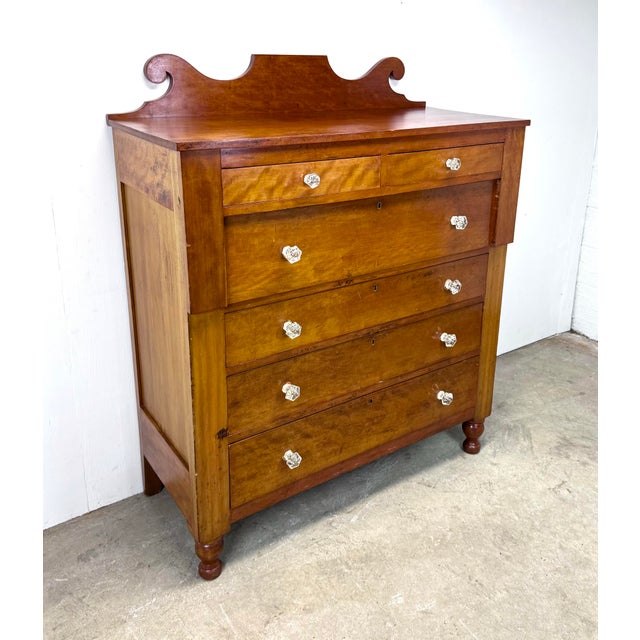 Mid 19th Century Cherry American Empire / Sheraton Chest of Drawers For Sale - Image 4 of 12