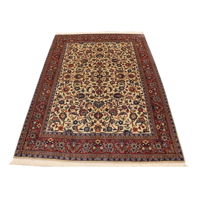Middle Eastern Hand-Knotted Sarough Rug For Sale