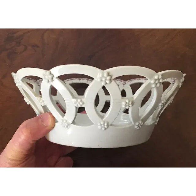 Antique 18th Century Worcester Floral Design Porcelain Bowl For Sale - Image 9 of 13