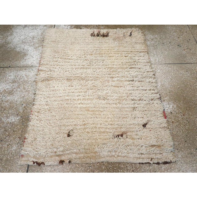 Galerie Shabab Collection Mid-20th Century Turkish Tulu Rug For Sale - Image 4 of 10