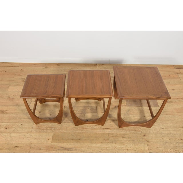 Wood Mid-Century Nesting Tables by Victor Wilkins for G-Plan, United Kingdom, 1960s, Set of 3 For Sale - Image 7 of 18