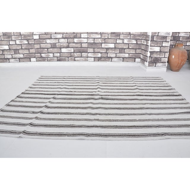 1950s Stripe Handwoven Oushak Floor Kilim For Sale - Image 4 of 10