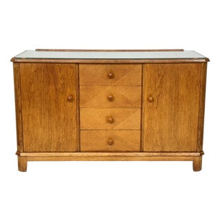 Vintage Chest of Drawers in Pine For Sale