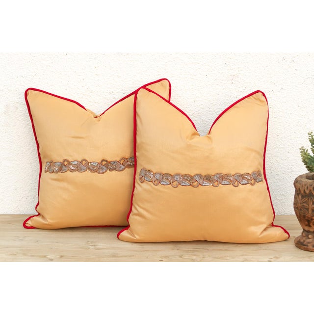 Pair of Tara Zardozi-Embroidered Silk Pillow Covers For Sale - Image 9 of 9