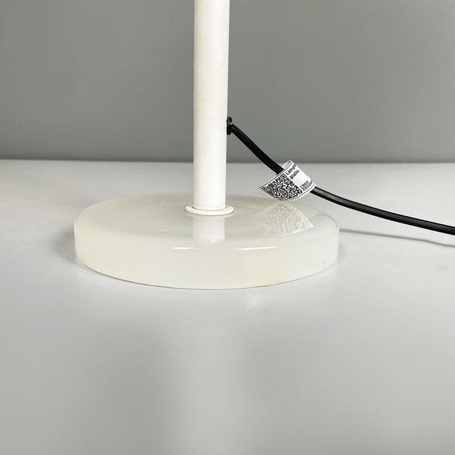 Italian Modern Table Lamp in Murano Glass and Yellow Metal, 1980s For Sale - Image 14 of 17