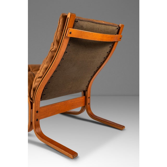 Set of Two (2) Scandinavian Mid-Century Modern "Siesta" Chairs in Leather by Igmar Relling for Westnofa, Norway, C. 1970's For Sale - Image 18 of 18