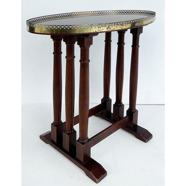 Vintage Hekman Chippendale Matched Grain Side Table, Mahogany, Brass Trim For Sale In Miami - Image 6 of 8